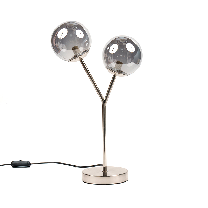 Duplex, virens sphaerica speculum mensa lucerna