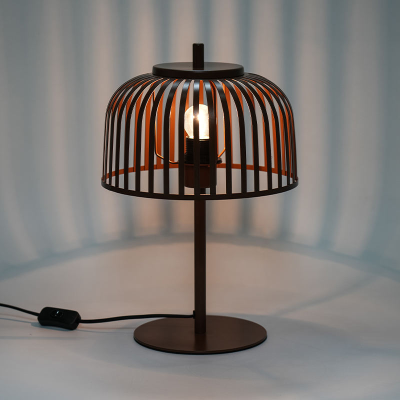 Nordic Ferrum CORDUS mensa lucerna